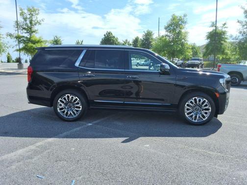 Onyx Black 2023 GMC Yukon Denali Ultimate