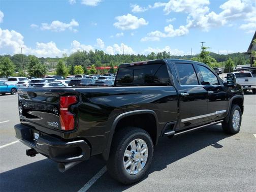 2025 Chevrolet Silverado 3500 High Country