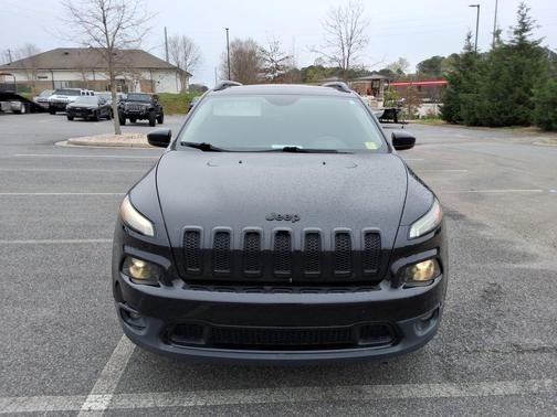 2016 Jeep Cherokee Altitude