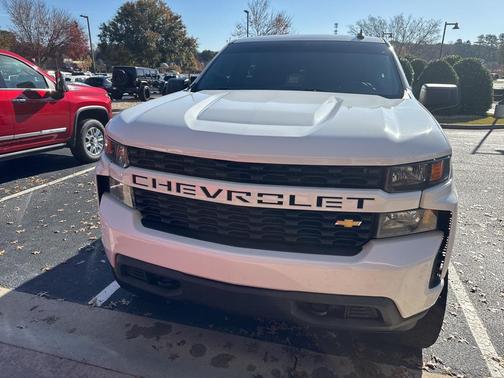 2020 Chevrolet Silverado 1500 Custom