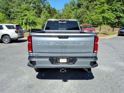 Sterling Gray Metallic 2026 Chevrolet Silverado 2500 High Country