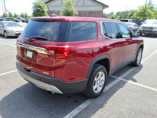 Red Quartz Tintcoat 2019 GMC Acadia SLE-1