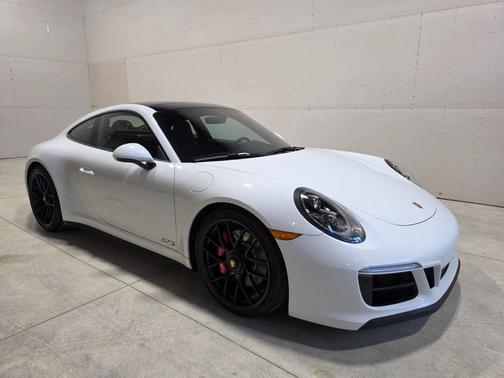 Carrara White Metallic 2019 Porsche 911 911 Carrera 4 GTS
