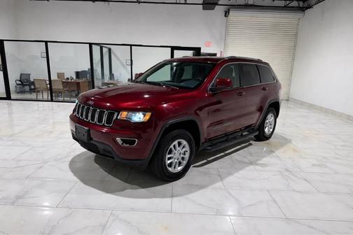 Red 2020 Jeep Grand Cherokee Laredo
