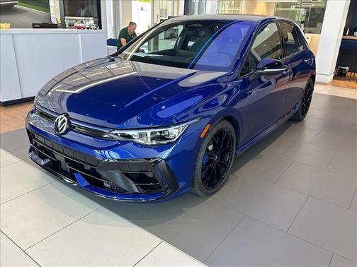 lapiz blue metallic 2026 Volkswagen Golf R 2.0T DSG