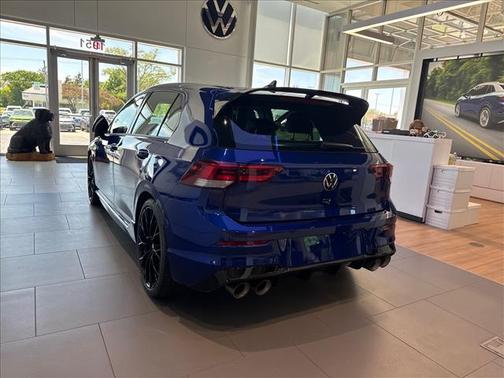 lapiz blue metallic 2026 Volkswagen Golf R 2.0T DSG