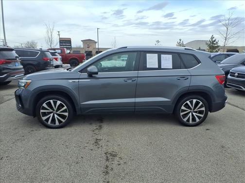 2022 Volkswagen Taos 1.5T SE