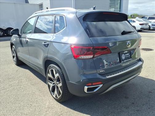 Pure Gray 2023 Volkswagen Taos 1.5T SEL