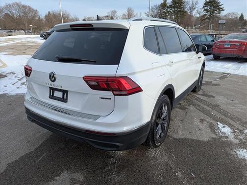 2023 Volkswagen Tiguan 2.0T SE 4MOTION