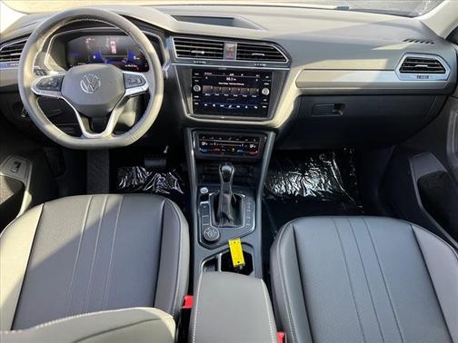 2024 Volkswagen Tiguan 2.0T SE 4MOTION