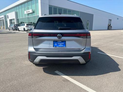 2025 Volkswagen Tiguan 2.0T S