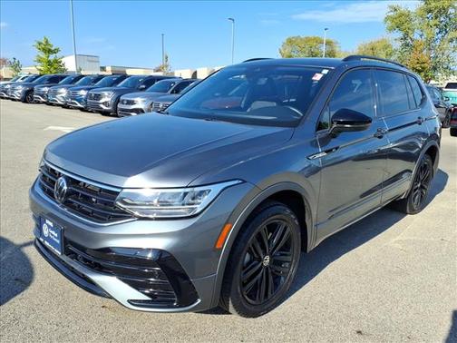 2022 Volkswagen Tiguan 2.0T SE R-Line Black 4MOTION