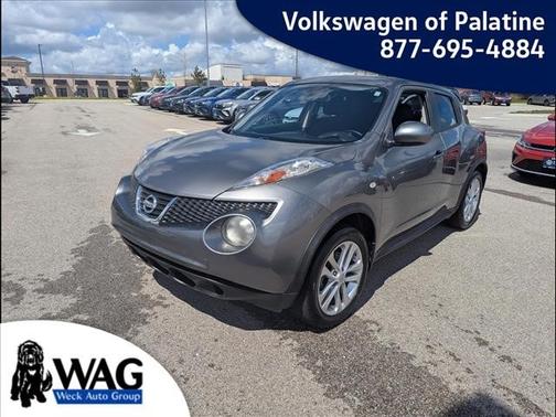 Brilliant Silver 2013 Nissan Juke SV