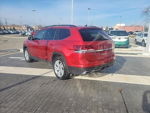 2023 Volkswagen Atlas 3.6L SE w/Technology
