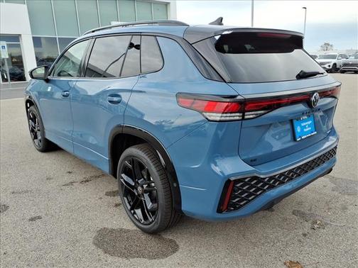 2026 Volkswagen Tiguan 2.0T SE R-Line Black 4MOTION