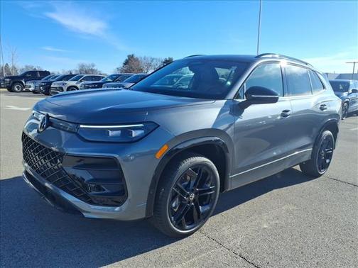 2026 Volkswagen Tiguan 2.0T SE R-Line Black 4MOTION