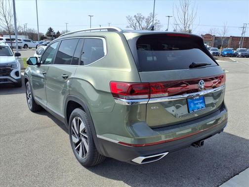 2025 Volkswagen Atlas 2.0T SEL