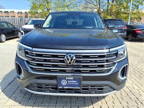 Deep Black Pearl 2024 Volkswagen Atlas 2.0T SEL