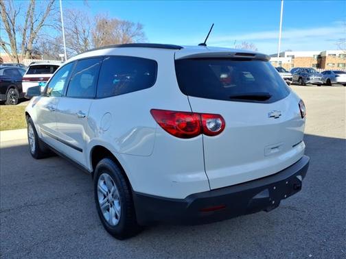2011 Chevrolet Traverse LS