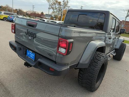 2022 Jeep Gladiator Sport S