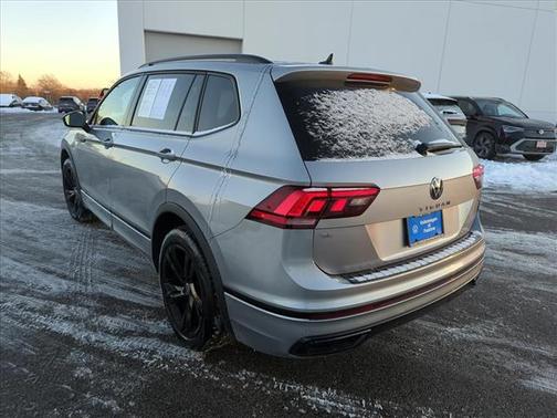 2023 Volkswagen Tiguan 2.0T SE R-Line Black 4MOTION