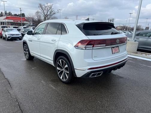 2024 Volkswagen Atlas Cross Sport 2.0T SEL Premium R-Line 4MOTION