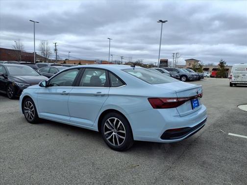 2025 Volkswagen Jetta 1.4T SE