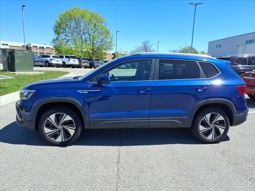 Blue Dusk 2023 Volkswagen Taos 1.5T SE