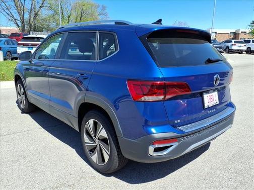 Blue Dusk 2023 Volkswagen Taos 1.5T SE