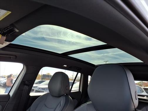 2026 Volkswagen Tiguan 2.0T SE R-Line Black 4MOTION