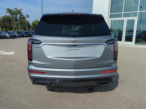 2023 Cadillac XT6 Sport