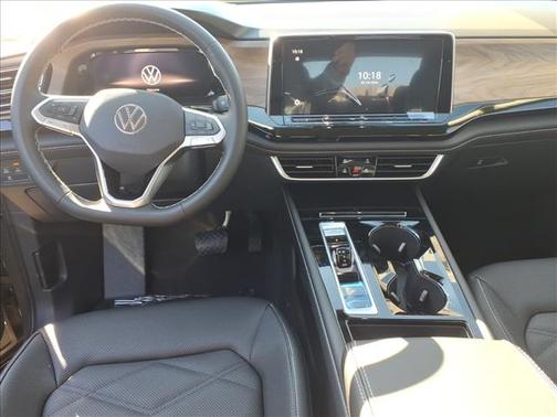 2026 Volkswagen Atlas 2.0T SE w/Technology 4MOTION