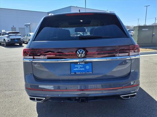 2025 Volkswagen Atlas 2.0T SEL Premium R-Line 4MOTION