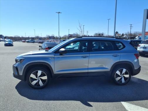2024 Volkswagen Taos S 4MOTION
