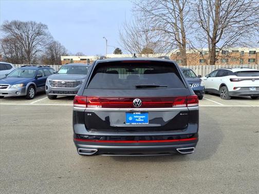 2025 Volkswagen Atlas 2.0T SE