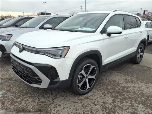 Pure White 2026 Volkswagen Taos SEL