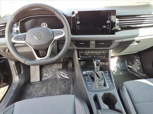 2026 Volkswagen Jetta 1.4T SE