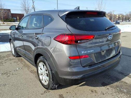2020 Hyundai TUCSON SE