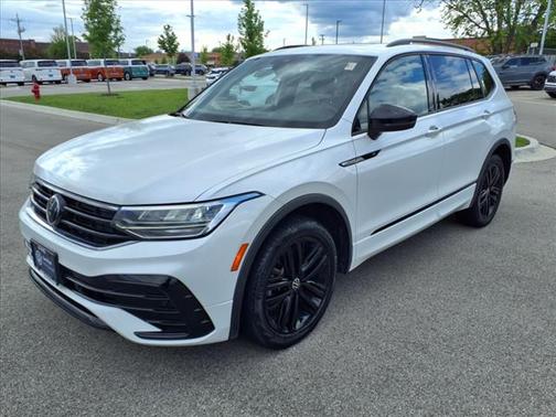2022 Volkswagen Tiguan 2.0T SE R-Line Black 4MOTION