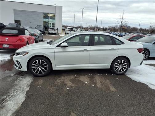 2025 Volkswagen Jetta 1.4T SE
