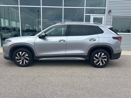 Pyrite Silver Metallic 2025 Volkswagen Tiguan 2.0T S 4MOTION