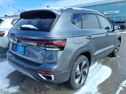 2026 Volkswagen Taos SE