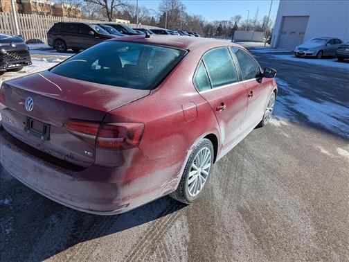 2016 Volkswagen Jetta 1.8T SEL