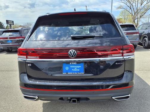 2025 Volkswagen Atlas 2.0T SE w/Technology 4MOTION
