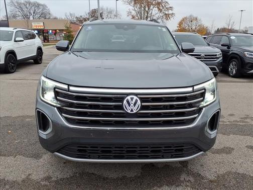 2025 Volkswagen Atlas 2.0T SE w/Technology 4MOTION
