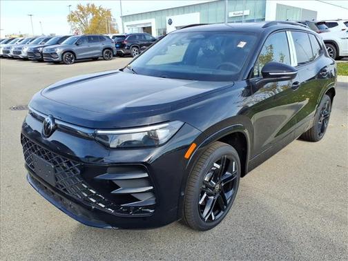 2025 Volkswagen Tiguan 2.0T SE R-Line Black 4MOTION