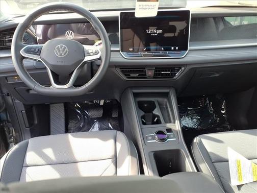 2025 Volkswagen Tiguan 2.0T SE 4MOTION