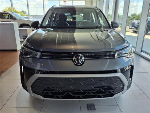 2025 Volkswagen Taos S 4MOTION