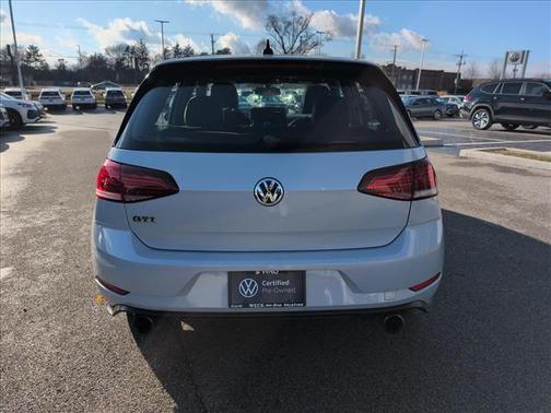 2018 Volkswagen Golf GTI 2.0T SE 4-Door