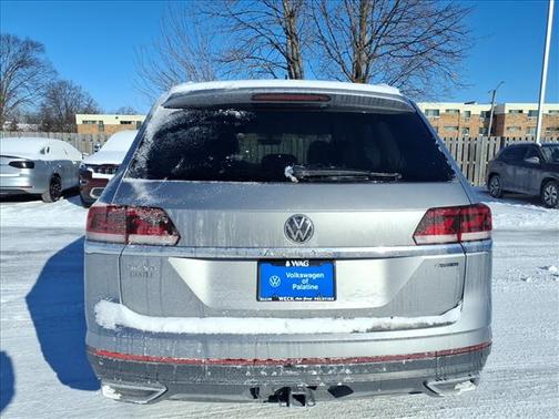 2023 Volkswagen Atlas 3.6L SE w/Technology